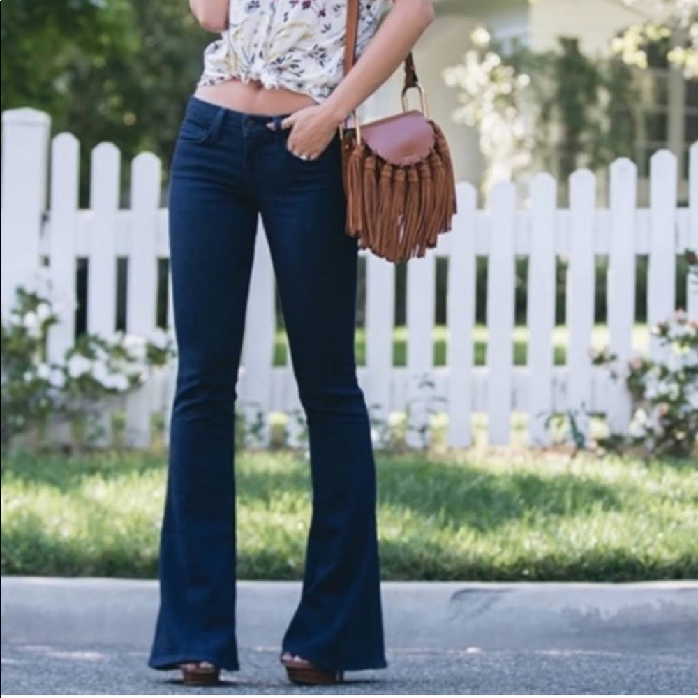 L'AGENCE Low rise flare blue Jeans